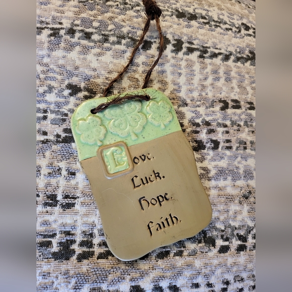 "Love, Luck, Hope, Faith" Ceramic Wall Hanging Plaque - Picture 2 of 4